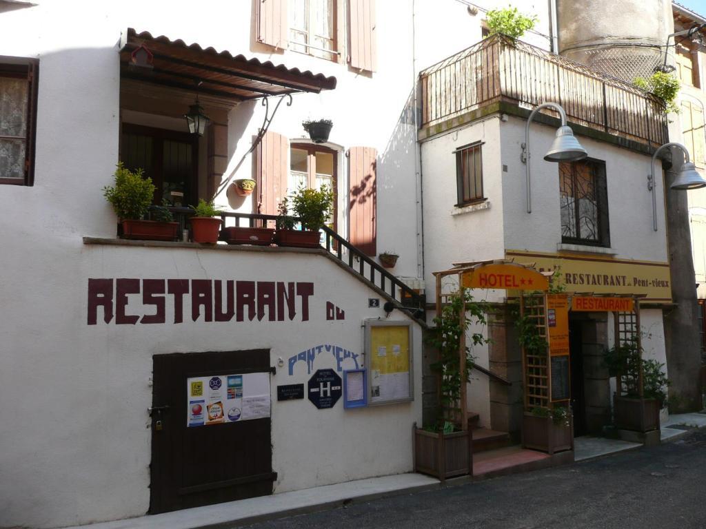Hôtel Restaurant du Pont Vieux Camarès Extérieur photo